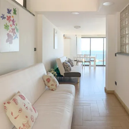 Loft * Giardini-Naxos